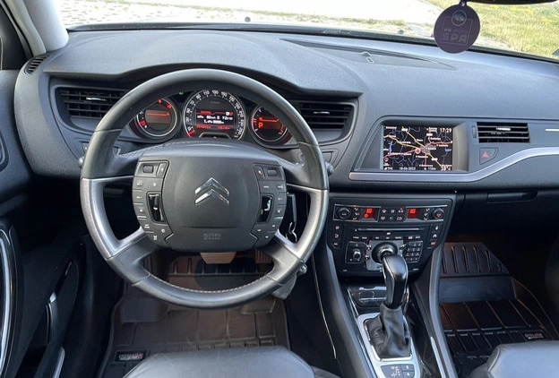 Citroen C5 cena 35900 przebieg: 228000, rok produkcji 2013 z Sandomierz małe 466